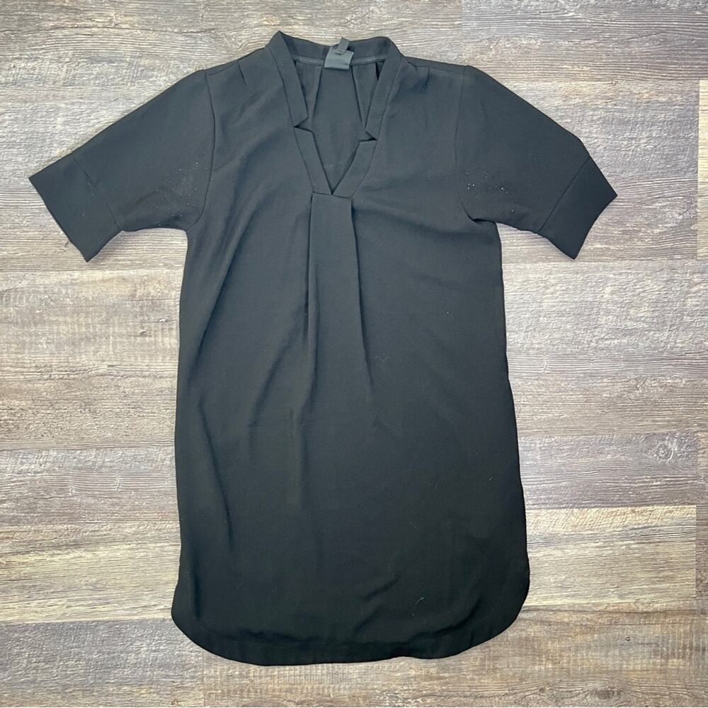 Bobeau black V-neck shift shirt dress size XS B154
